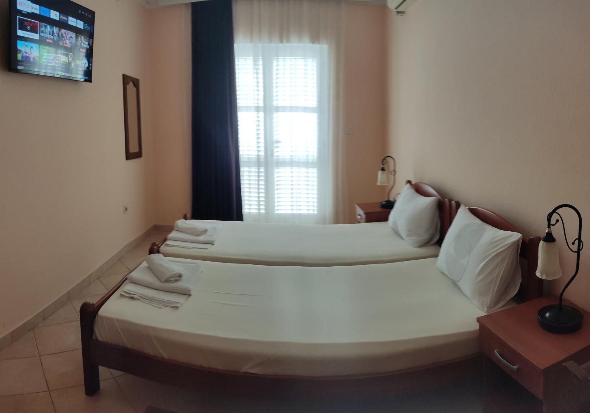 Apartments Cejovic Ulcinj Esterno foto